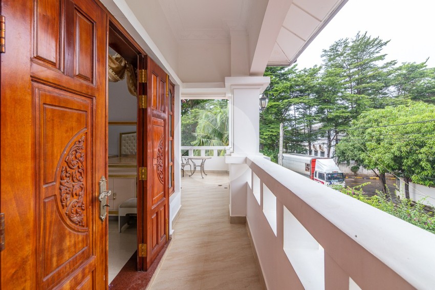 6 Bedroom Villa For Rent - Russey Keo, Phnom Penh
