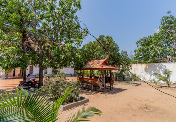 6 Bedroom Villa For Rent - Russey Keo, Phnom Penh thumbnail