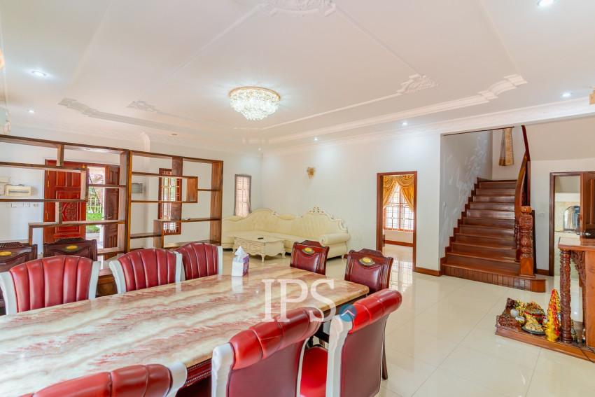 6 Bedroom Villa For Rent - Russey Keo, Phnom Penh