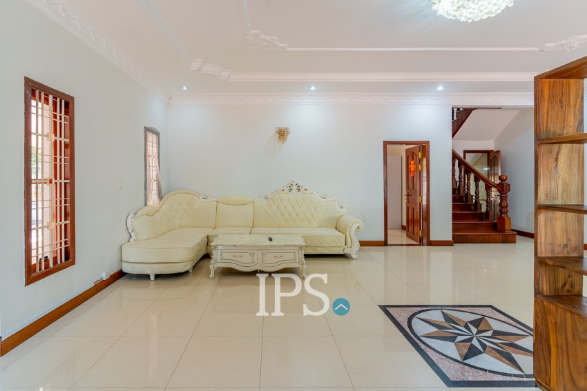 6 Bedroom Villa For Rent - Russey Keo, Phnom Penh