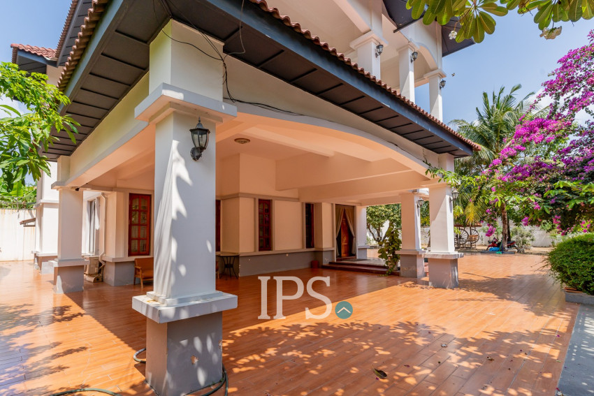6 Bedroom Villa For Rent - Russey Keo, Phnom Penh