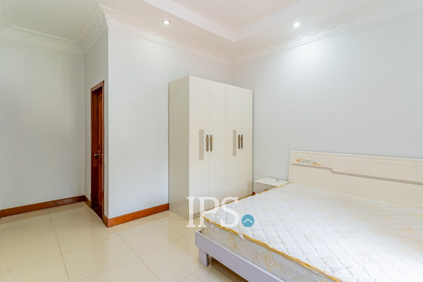 6 Bedroom Villa For Rent - Russey Keo, Phnom Penh