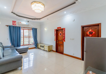 6 Bedroom Villa For Rent - Russey Keo, Phnom Penh thumbnail