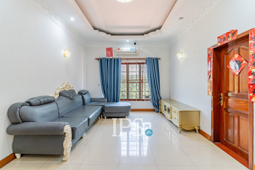 6 Bedroom Villa For Rent - Russey Keo, Phnom Penh