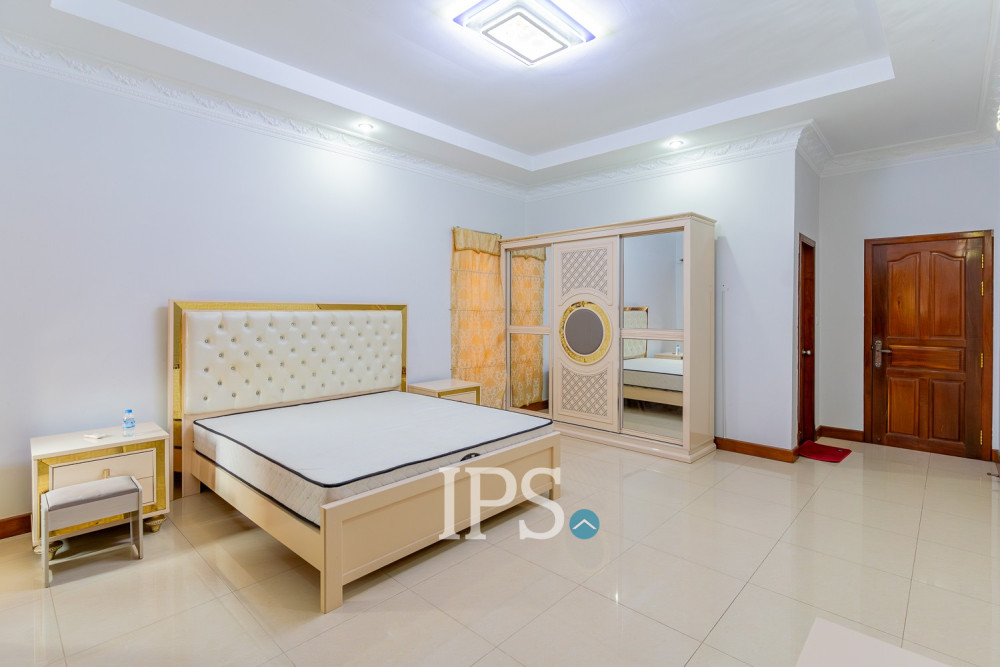 6 Bedroom Villa For Rent - Russey Keo, Phnom Penh - Image 18
