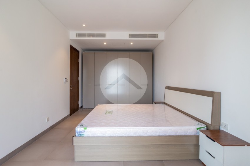 1 Bedroom Condo For Rent - Embassy Central, BKK1, Phnom Penh