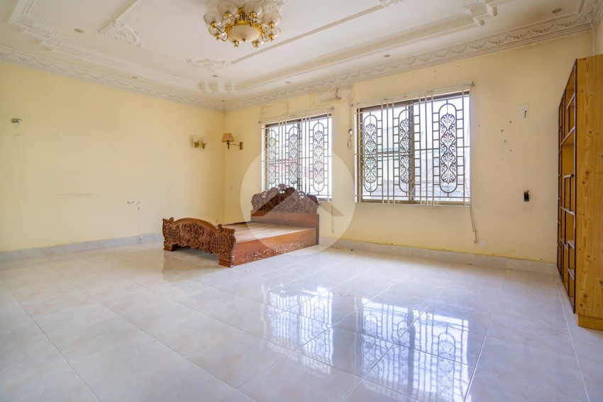 7 Bedroom Commercial Villa For Rent - Toul Kork, Phnom Penh