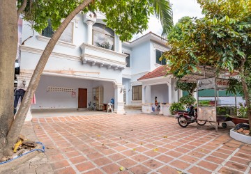 7 Bedroom Commercial Villa For Rent - Toul Kork, Phnom Penh thumbnail