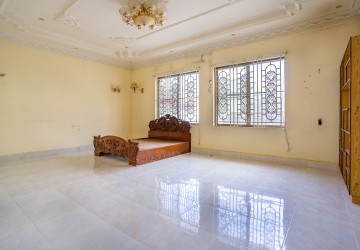 7 Bedroom Commercial Villa For Rent - Toul Kork, Phnom Penh thumbnail