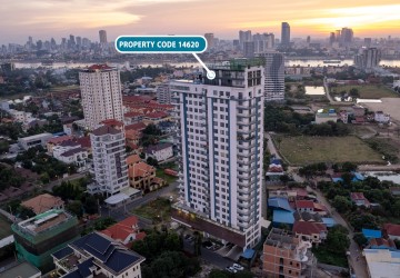 23th Floor 4 Bedroom Penthouse For Sale - MekongView 6, Phnom Penh thumbnail