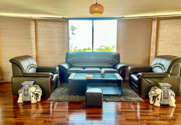 650 Office Penthouse For Rent - Chroy Changvar, Phnom Penh thumbnail