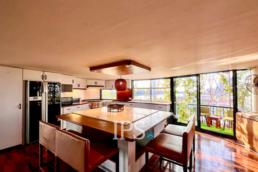 650 Office Penthouse For Rent - Chroy Changvar, Phnom Penh