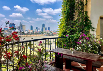 650 Office Penthouse For Rent - Chroy Changvar, Phnom Penh thumbnail