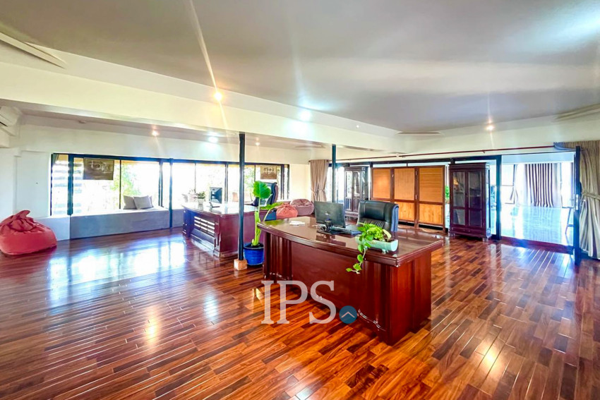 650 Office Penthouse For Rent - Chroy Changvar, Phnom Penh