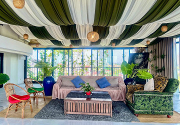 650 Office Penthouse For Rent - Chroy Changvar, Phnom Penh thumbnail