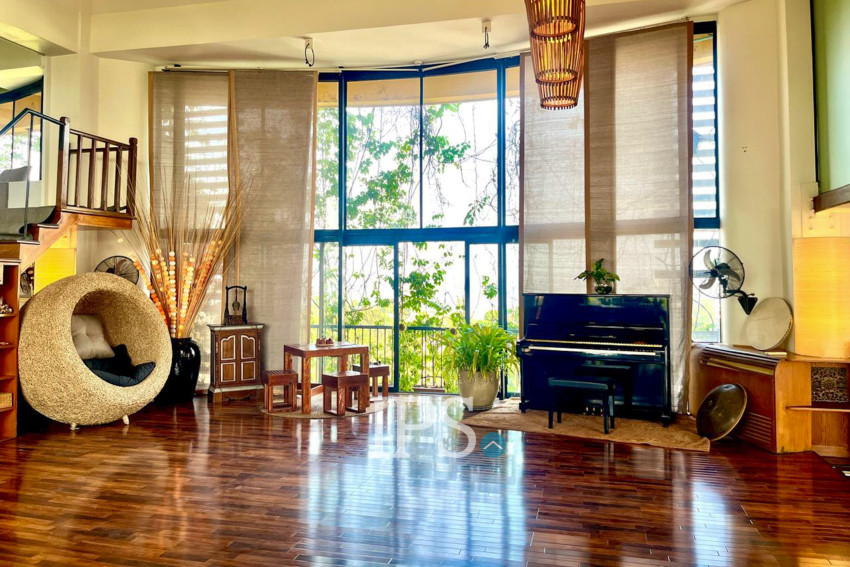 650 Office Penthouse For Rent - Chroy Changvar, Phnom Penh