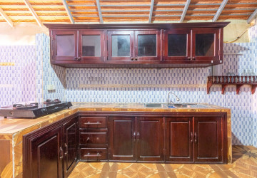 7 Bedroom Villa For Sale - Sala Kamreuk, Siem Reap thumbnail