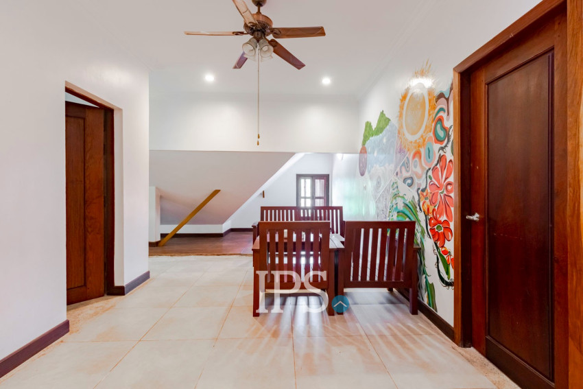 វីឡា 10 បន្ទប់គេង សម្រាប់លក់ - សាលាកំរើក, សៀមរាប