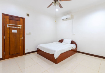 7 Bedroom Villa For Sale - Sala Kamreuk, Siem Reap thumbnail