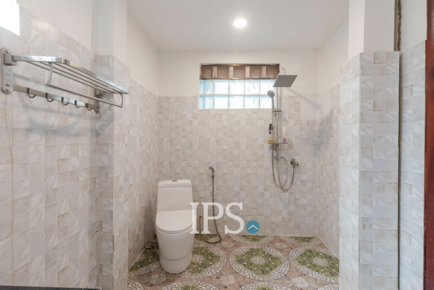 វីឡា 10 បន្ទប់គេង សម្រាប់លក់ - សាលាកំរើក, សៀមរាប