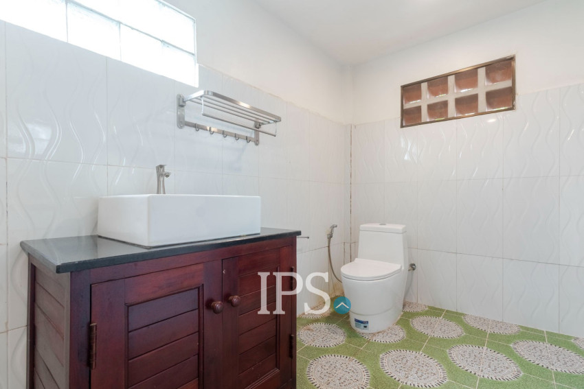 វីឡា 10 បន្ទប់គេង សម្រាប់លក់ - សាលាកំរើក, សៀមរាប