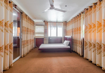 7 Bedroom Villa For Sale - Sala Kamreuk, Siem Reap thumbnail