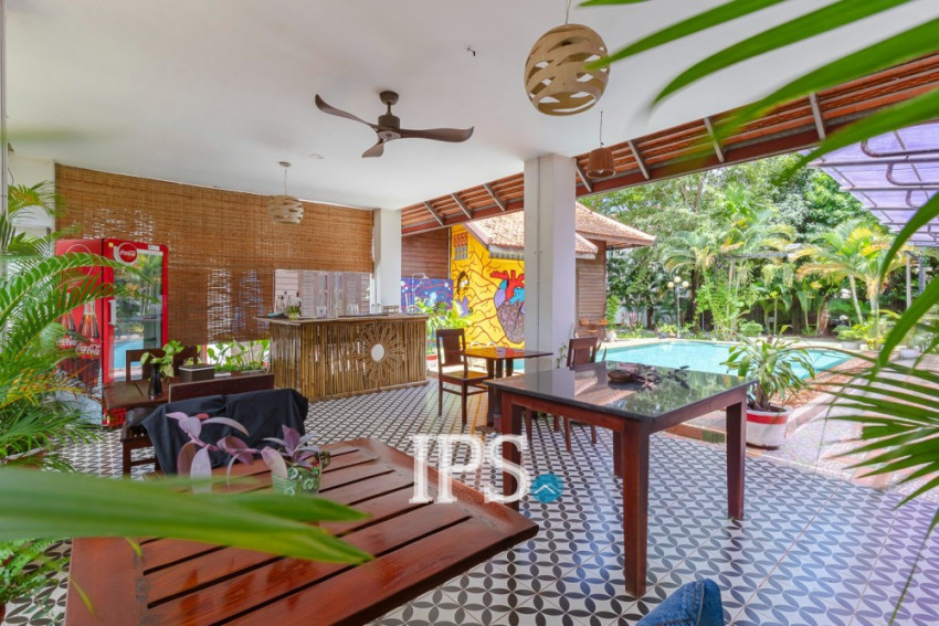 វីឡា 10 បន្ទប់គេង សម្រាប់លក់ - សាលាកំរើក, សៀមរាប