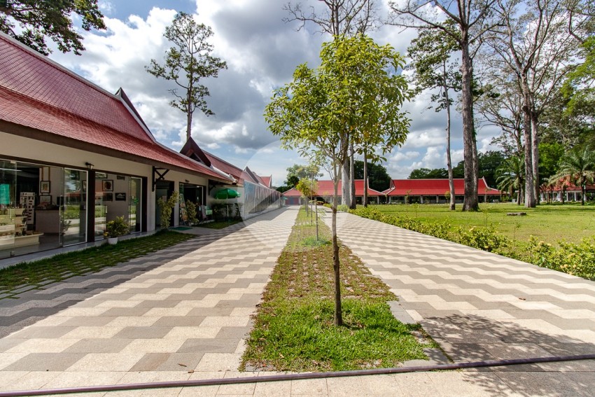 370 Sqm Retail Space For Rent - Kouk Chak, Siem Reap