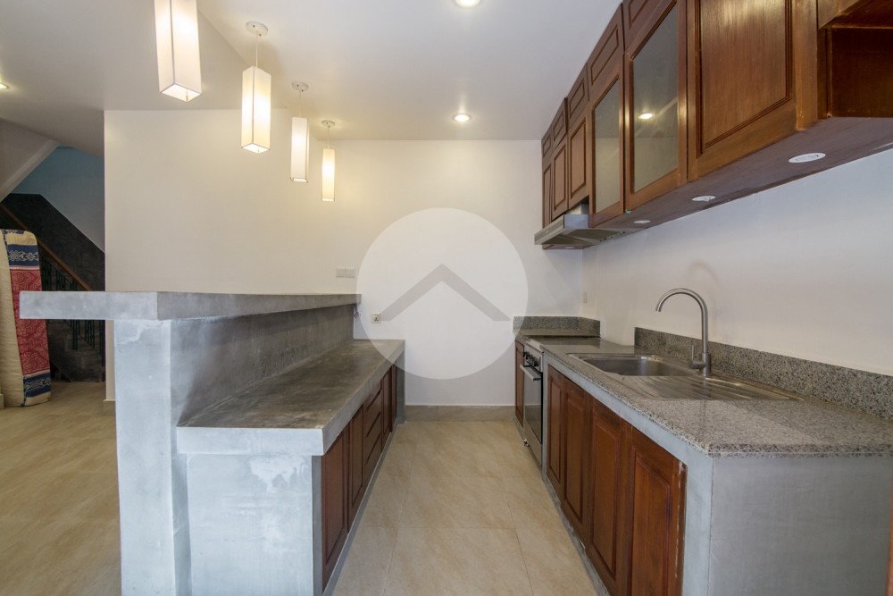4 Bedroom Villa For Rent - Tonle Bassac, Phnom Penh - Image 11