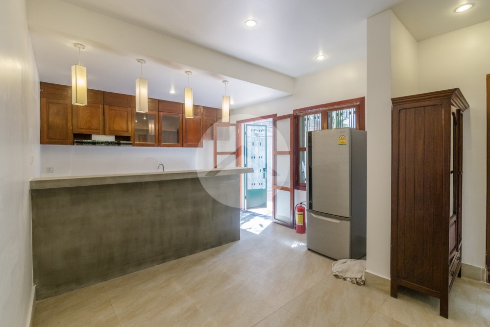 4 Bedroom Villa For Rent - Tonle Bassac, Phnom Penh - Image 28