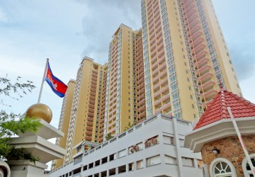 16th Floor 2 Bedroom Condo For Sale - Rose Condo, Phnom Penh thumbnail
