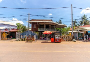 2 Bedroom Wooden House For Sale - Sangkat Siem Reap, Siem Reap thumbnail