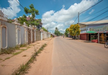 2 Bedroom Wooden House For Sale - Sangkat Siem Reap, Siem Reap thumbnail