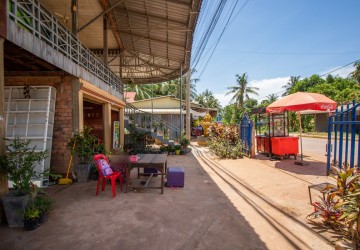 2 Bedroom Wooden House For Sale - Sangkat Siem Reap, Siem Reap thumbnail