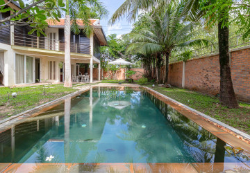 3 Bedroom Villa For Rent - Svay Dangkum, Siem Reap thumbnail