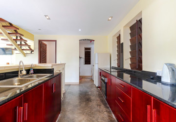 3 Bedroom Villa For Rent - Svay Dangkum, Siem Reap thumbnail