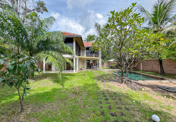 3 Bedroom Villa For Rent - Svay Dangkum, Siem Reap thumbnail