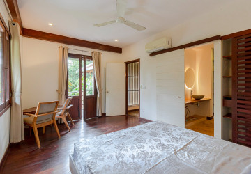 3 Bedroom Villa For Rent - Svay Dangkum, Siem Reap thumbnail