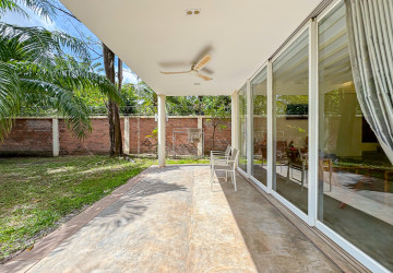 3 Bedroom Villa For Rent - Svay Dangkum, Siem Reap thumbnail