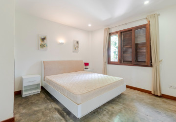 3 Bedroom Villa For Rent - Svay Dangkum, Siem Reap thumbnail