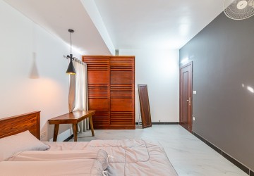 1 Bedroom Apartment For Rent - Toul Kork, Phnom Penh thumbnail