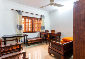 3 Bedroom Apartment For Rent - Svay Dangkum, Siem Reap thumbnail