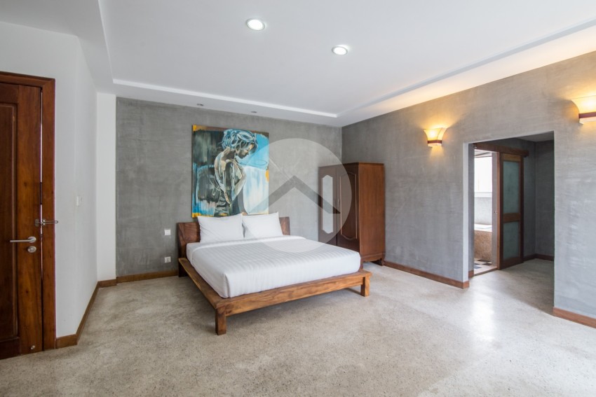 2 Bedroom Apartment For Rent -BKK1, Phnom Penh
