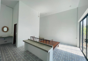 2 Bedroom Serviced Apartment For Rent - BKK1, Phnom Penh thumbnail