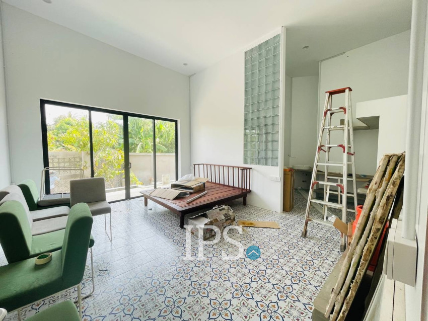 2 Bedroom Serviced Apartment For Rent - BKK1, Phnom Penh