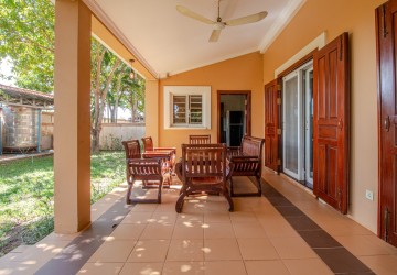 4 Bedroom Villa For Sale - Svay Dangkum, Siem Reap thumbnail