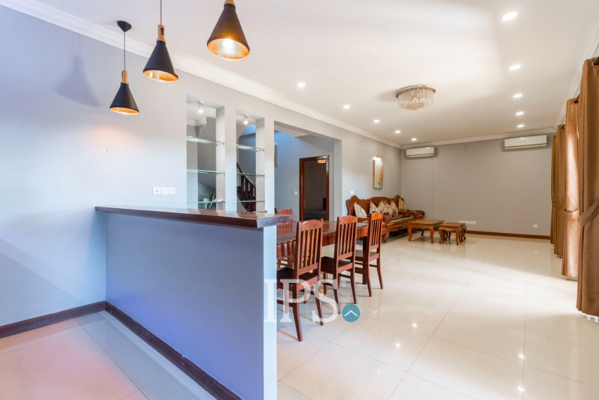 4 Bedroom House For Sale - Svay Dangkum, Siem Reap