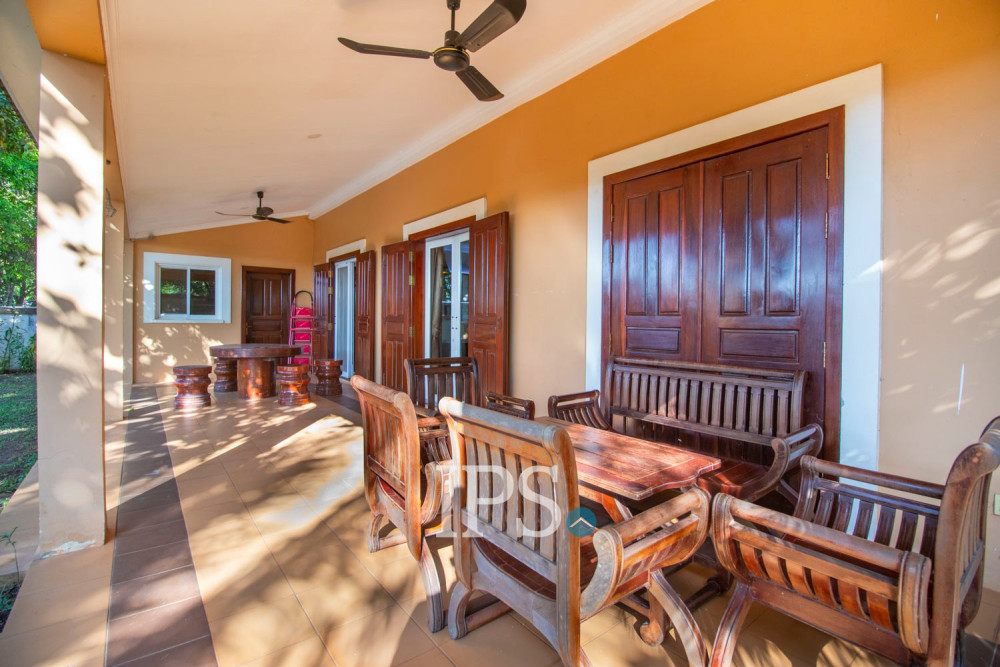 4 Bedroom House For Sale - Svay Dangkum, Siem Reap - Image 33