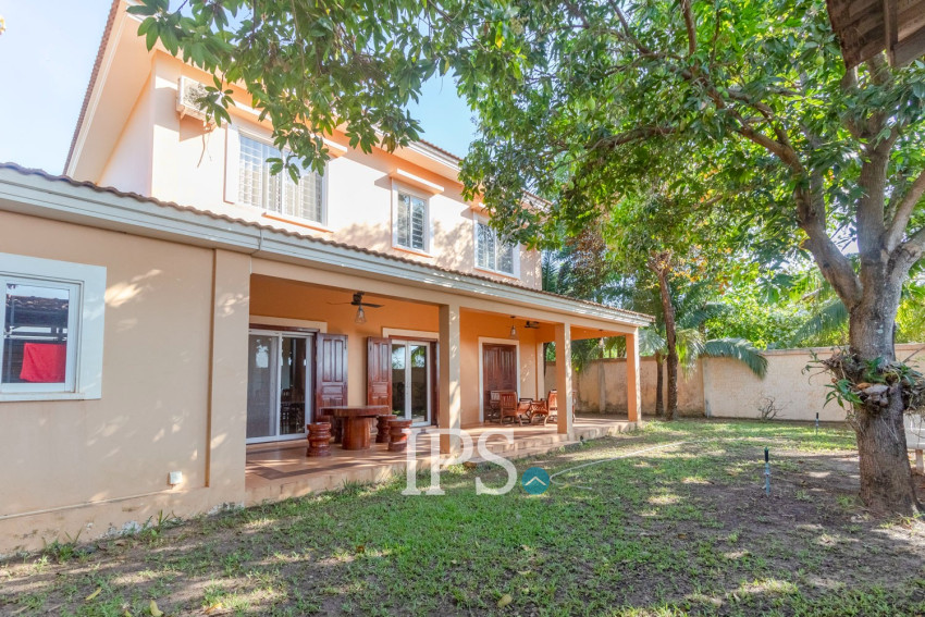 4 Bedroom House For Sale - Svay Dangkum, Siem Reap