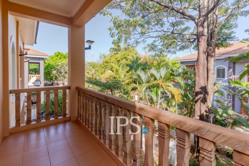 4 Bedroom House For Sale - Svay Dangkum, Siem Reap